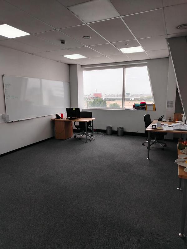 To Let Commercial Property for Rent in Brackenfell Western Cape